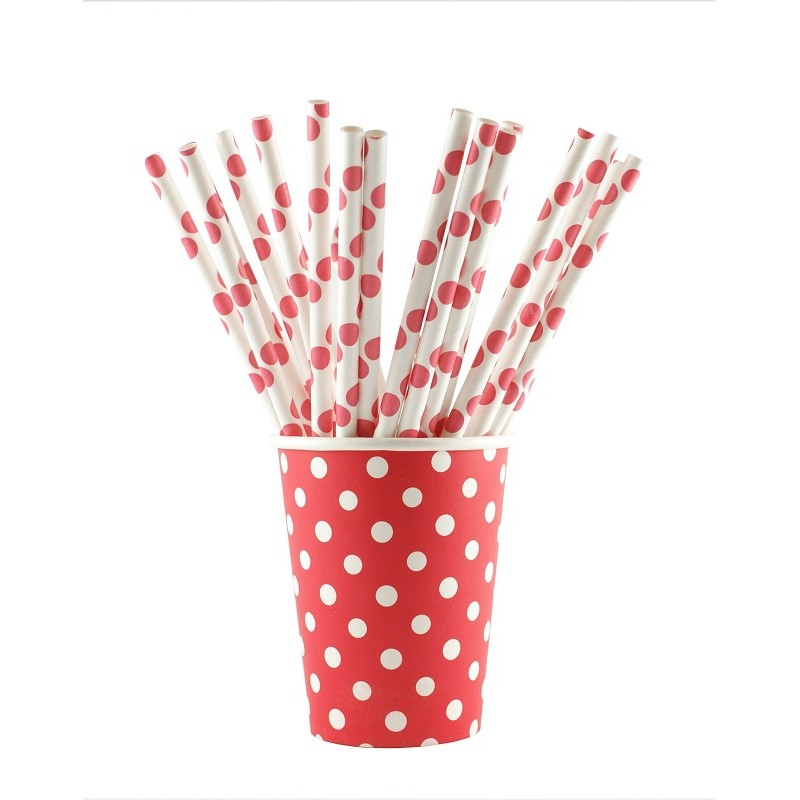 Paper straws red dots